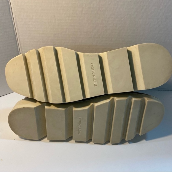 Bernardo Drea Shearling Lined Moc Bootie size 10 ladies - Picture 4 of 11